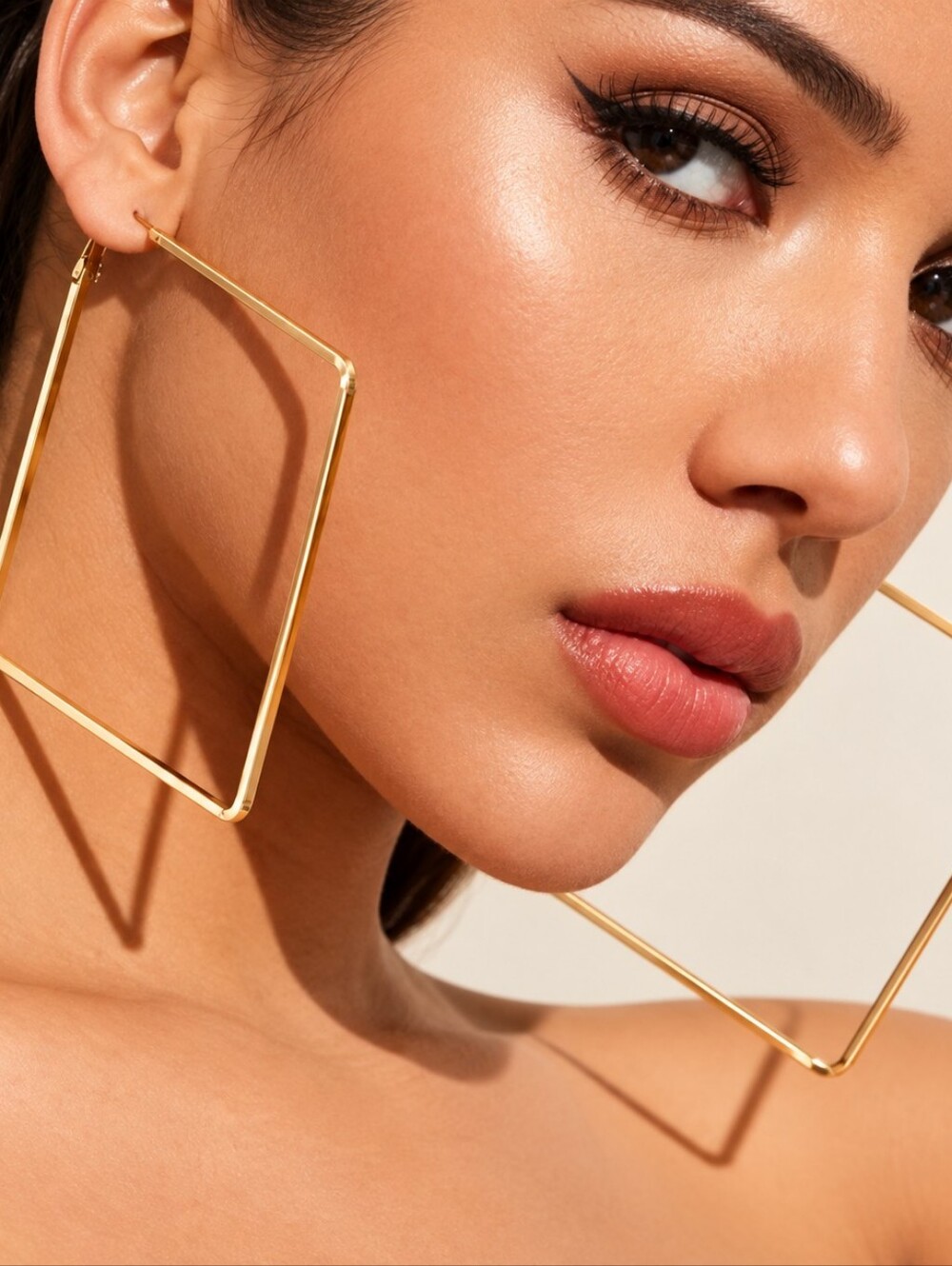 MODCLOTH OVERSIZE SQUARE EARRINGS 2